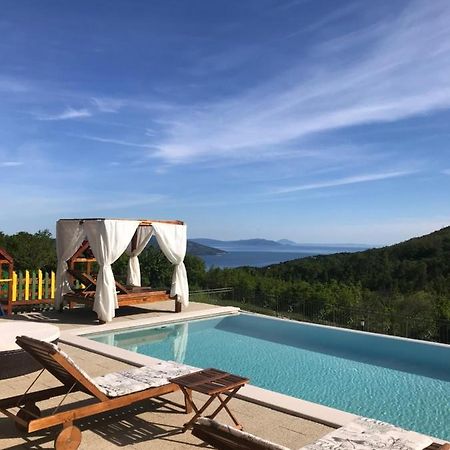 Villa Bambi Moscenicka Draga Exterior photo