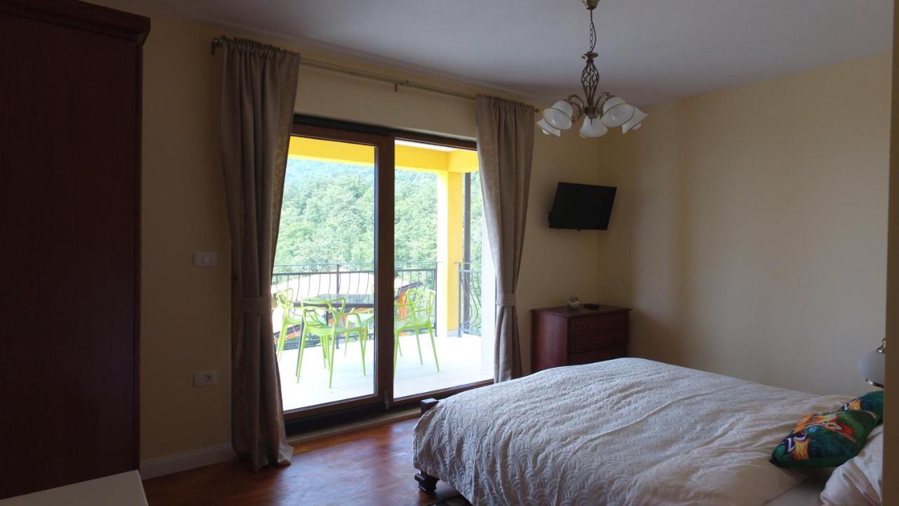 Villa Bambi Moscenicka Draga Exterior photo